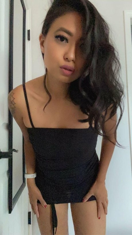 Nagie wyciekłe zdjęcie OnlyFans od Randomsuburbanite Rose