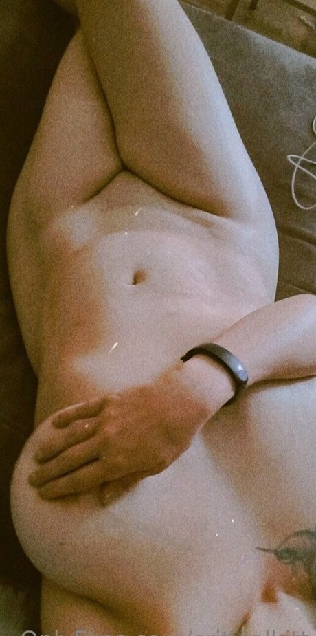 Nagie wyciekłe zdjęcie OnlyFans od Criticalkitt