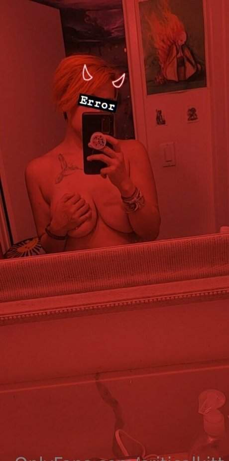 Nagie wyciekłe zdjęcie OnlyFans od Criticalkitt