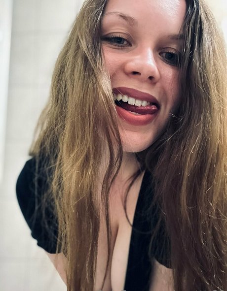 Nagie wyciekłe zdjęcie OnlyFans od Arteich
