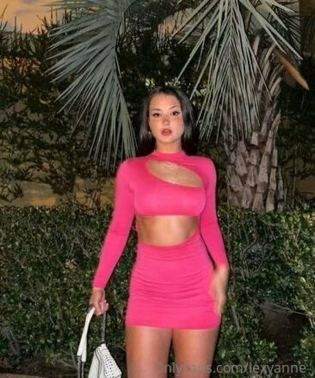 Nagie wyciekłe zdjęcie OnlyFans od Lexyanne