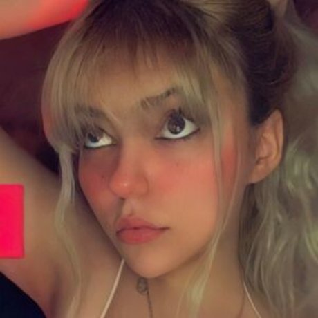 Nagie wyciekłe zdjęcie OnlyFans od Chewy Waifu