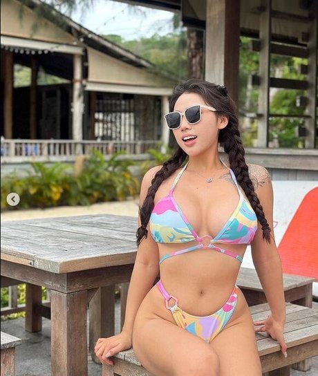 Nagie wyciekłe zdjęcie OnlyFans od Stella Xu