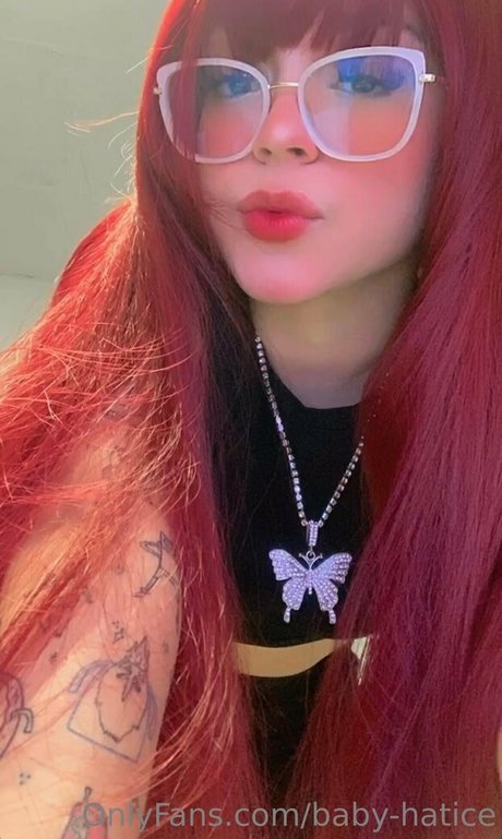 Nagie wyciekłe zdjęcie OnlyFans od Babyhatice