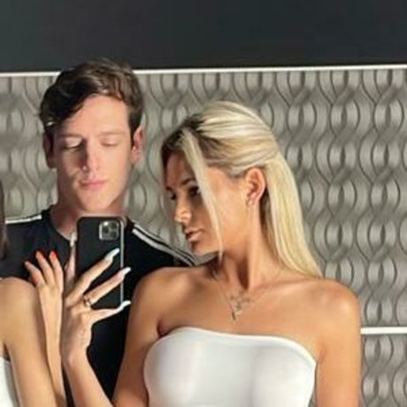Nagie wyciekłe zdjęcie OnlyFans od Angelmike