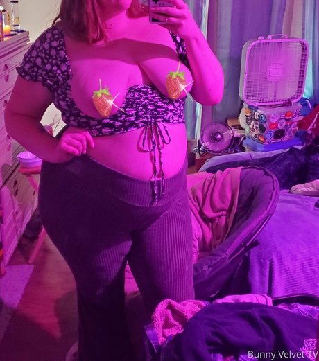 Nagie wyciekłe zdjęcie OnlyFans od Bunnyvelvettvfree