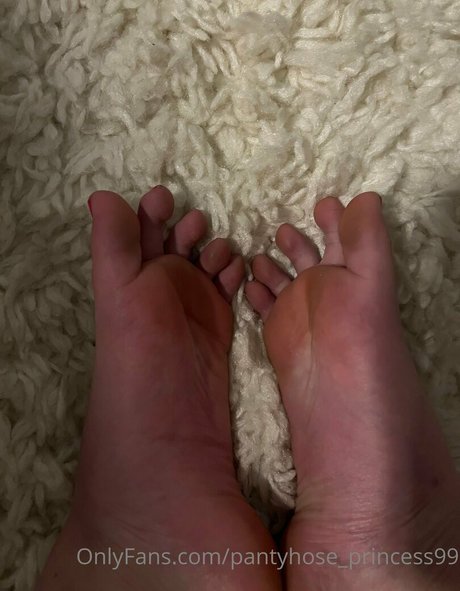 Pantyhoseprincess99