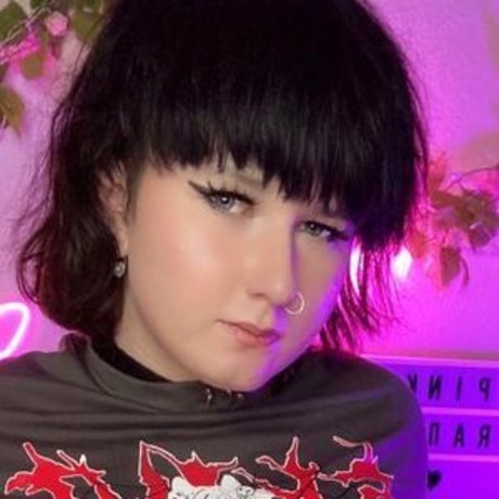 Nagie wyciekłe zdjęcie OnlyFans od Ninaxkatrina