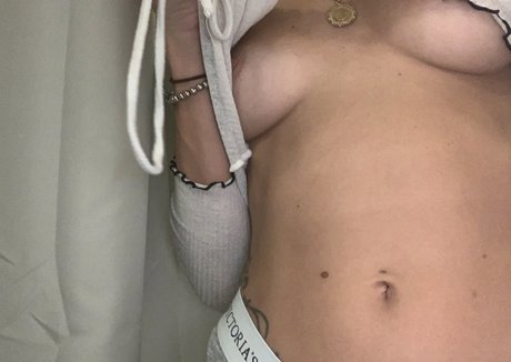 Nagie wyciekłe zdjęcie OnlyFans od Antoinette Cuccia