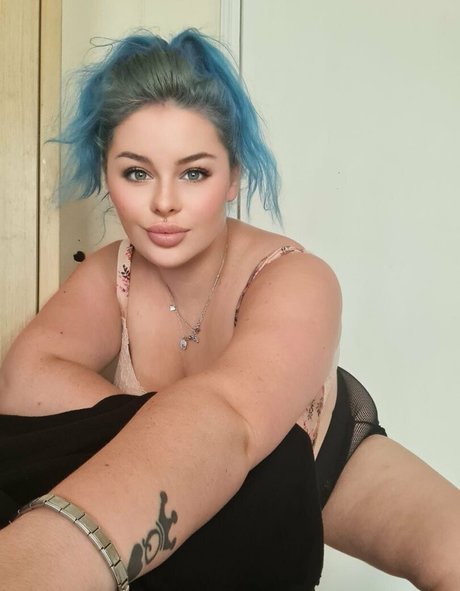 Nagie wyciekłe zdjęcie OnlyFans od Beckybeeofficial