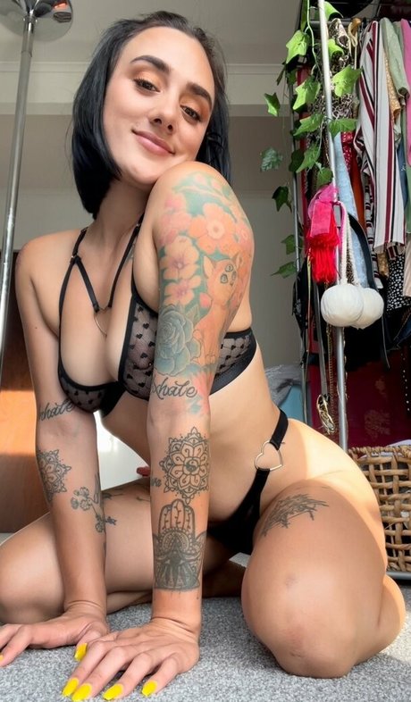 Nagie wyciekłe zdjęcie OnlyFans od Perfectlilpeach