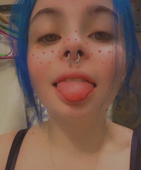 Nagie wyciekłe zdjęcie OnlyFans od Littlemadds26