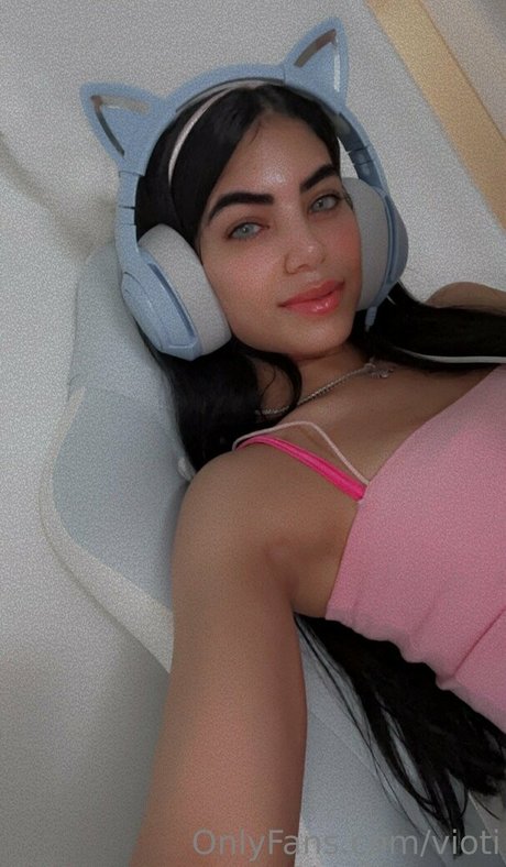 Nagie wyciekłe zdjęcie OnlyFans od Vioti