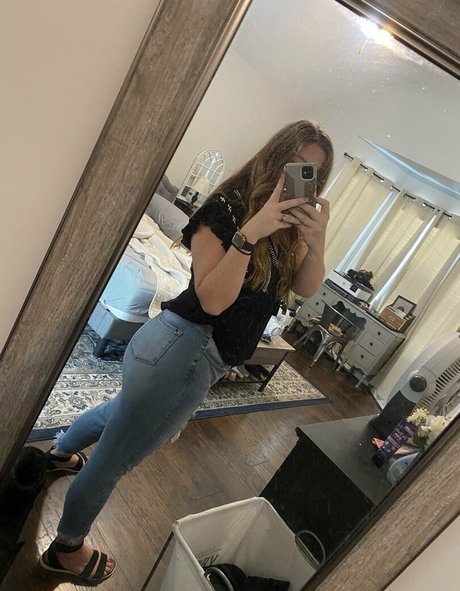 Nagie wyciekłe zdjęcie OnlyFans od Hotwifepeachesfree