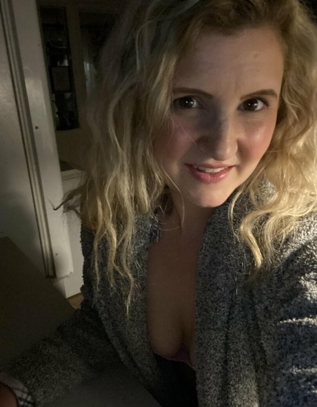 Nagie wyciekłe zdjęcie OnlyFans od Mrsbeacullenvip
