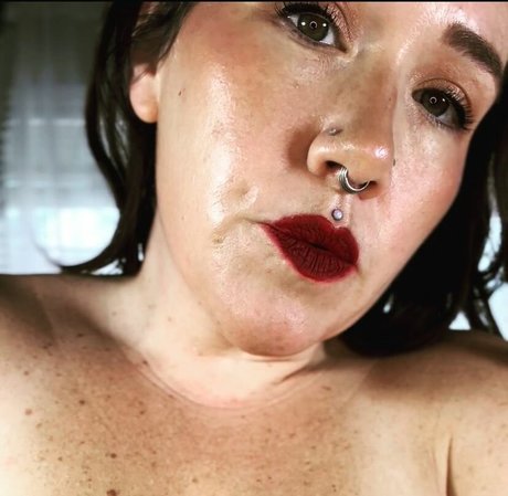 Nagie wyciekłe zdjęcie OnlyFans od Michele Moon