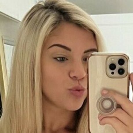 Nagie wyciekłe zdjęcie OnlyFans od Jennfosta