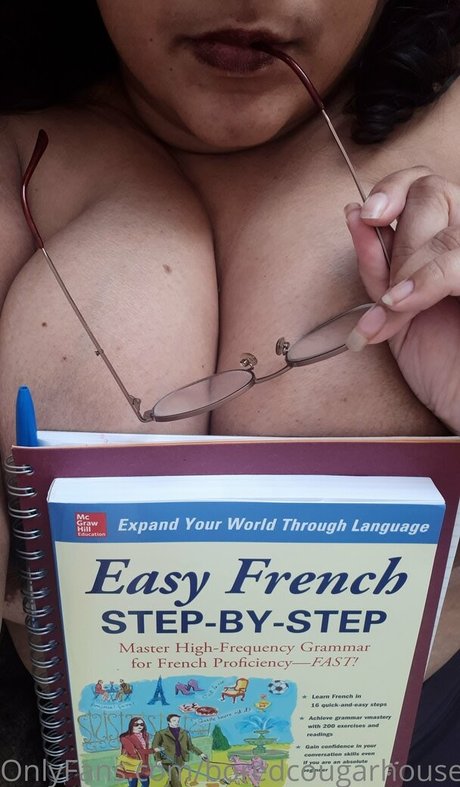 Boredcougarhousewife