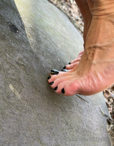 Nagie wyciekłe zdjęcie OnlyFans od Flirtypaws