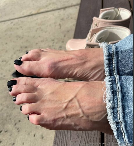 Nagie wyciekłe zdjęcie OnlyFans od Flirtypaws