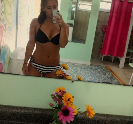 Nagie wyciekłe zdjęcie OnlyFans od Jordan Rose Schmidt