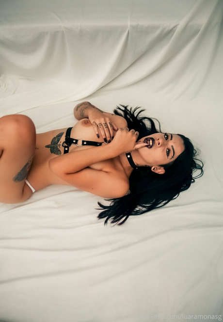 Nagie wyciekłe zdjęcie OnlyFans od Luaramonasg