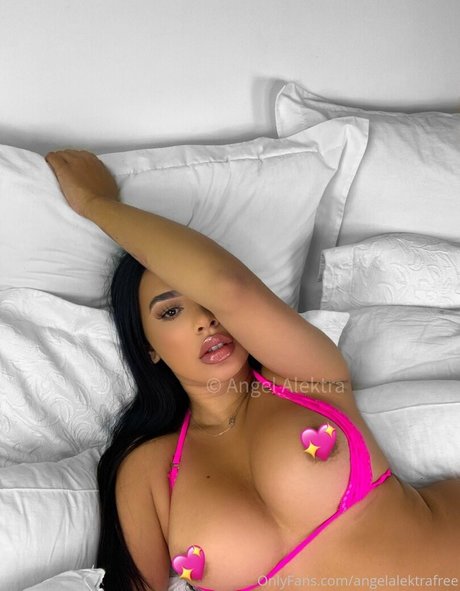 Nagie wyciekłe zdjęcie OnlyFans od Angelalektrafree