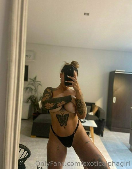 Nagie wyciekłe zdjęcie OnlyFans od Exoticalphagirl