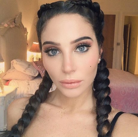 Nagie wyciekłe zdjęcie OnlyFans od Tulisa Contostavlos