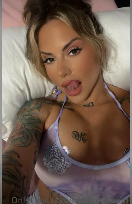 Nagie wyciekłe zdjęcie OnlyFans od Tay Money