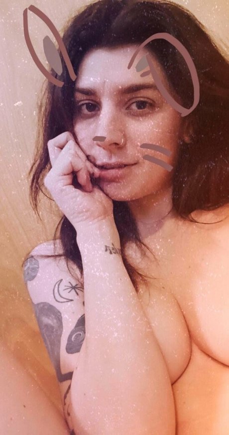 Nagie wyciekłe zdjęcie OnlyFans od Laurettavixen