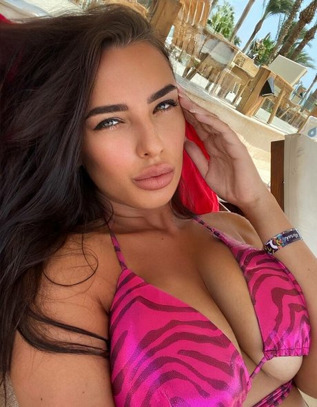 Nagie wyciekłe zdjęcie OnlyFans od Tina Biryukova