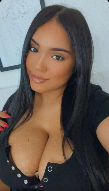 Nagie wyciekłe zdjęcie OnlyFans od Mynamesydalia