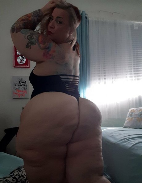Nagie wyciekłe zdjęcie OnlyFans od Msminniexoxo