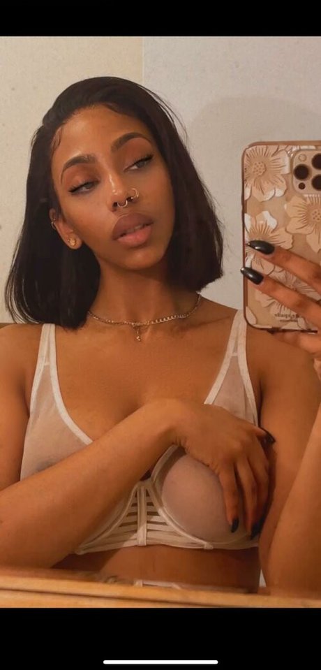 Nagie wyciekłe zdjęcie OnlyFans od Sydney Celeste