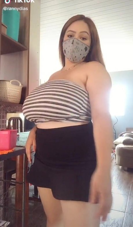 Nagie wyciekłe zdjęcie OnlyFans od Ranny Dias