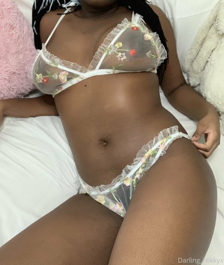 Nagie wyciekłe zdjęcie OnlyFans od Nikkynyxx