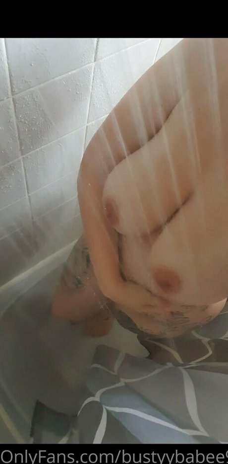 Nagie wyciekłe zdjęcie OnlyFans od Bustyybabee92