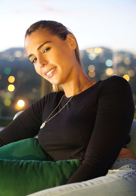 Nagie wyciekłe zdjęcie OnlyFans od Carmen Carrera