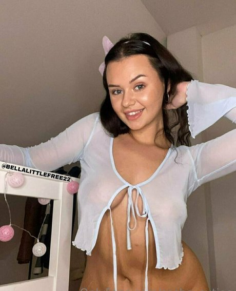 Nagie wyciekłe zdjęcie OnlyFans od Sashacutiee