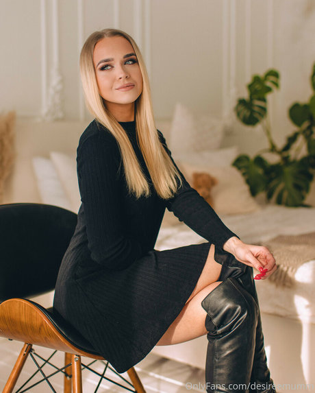 Nagie wyciekłe zdjęcie OnlyFans od Desiree Mumm
