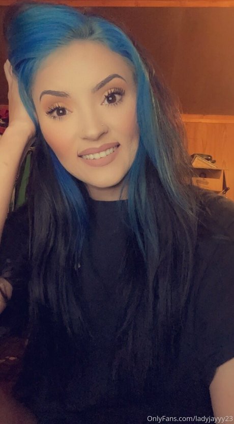 Ladyjayyy23
