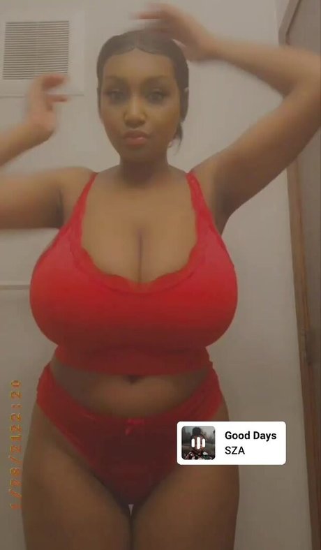 Nagie wyciekłe zdjęcie OnlyFans od Riv Jones