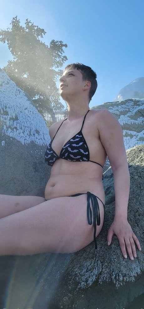Nagie wyciekłe zdjęcie OnlyFans od Miramira420