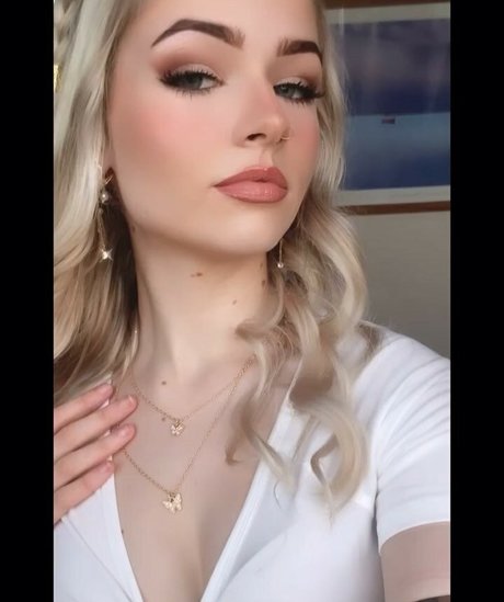 Nagie wyciekłe zdjęcie OnlyFans od Heyitzrachael
