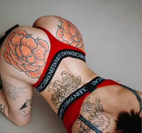 Nagie wyciekłe zdjęcie OnlyFans od Alyyyfabulous