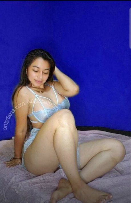 Nagie wyciekłe zdjęcie OnlyFans od Angiebeltran99