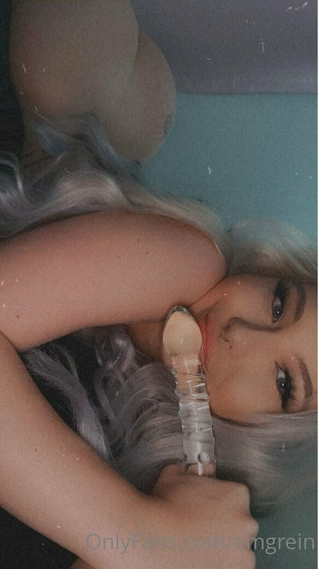 Nagie wyciekłe zdjęcie OnlyFans od Emgrein