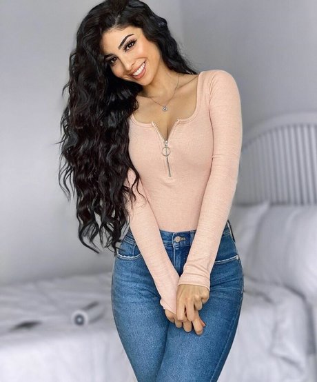 Elwa Saleh