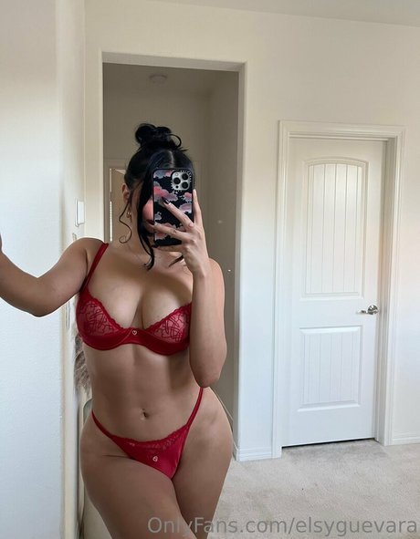 Nagie wyciekłe zdjęcie OnlyFans od Elsyguevara